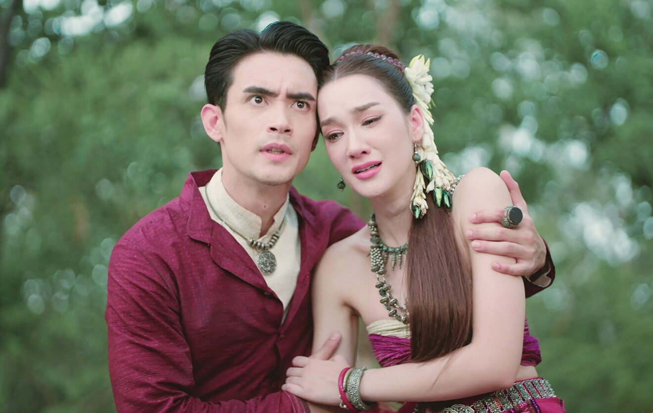 อาทิตย์ใส - ‘เดียร์น่า-ตูมตาม-ก้อง’ไหลลื่น พรหมลิขิตร่วมงาน‘ผาแดงนางไอ่’