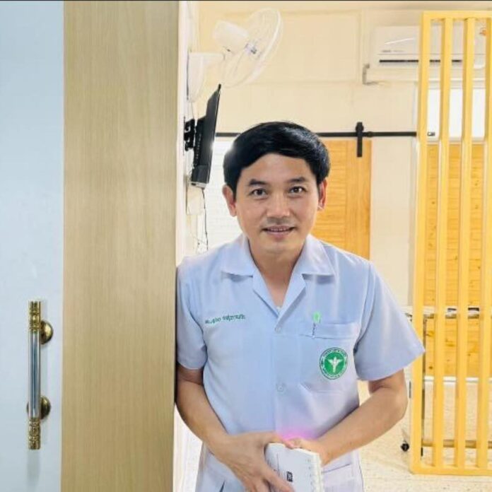 นพ.สุภัทร ฮาสุวรรณกิจ ผู้อำนวยการโรงพยาบาลสะบ้าย้อย