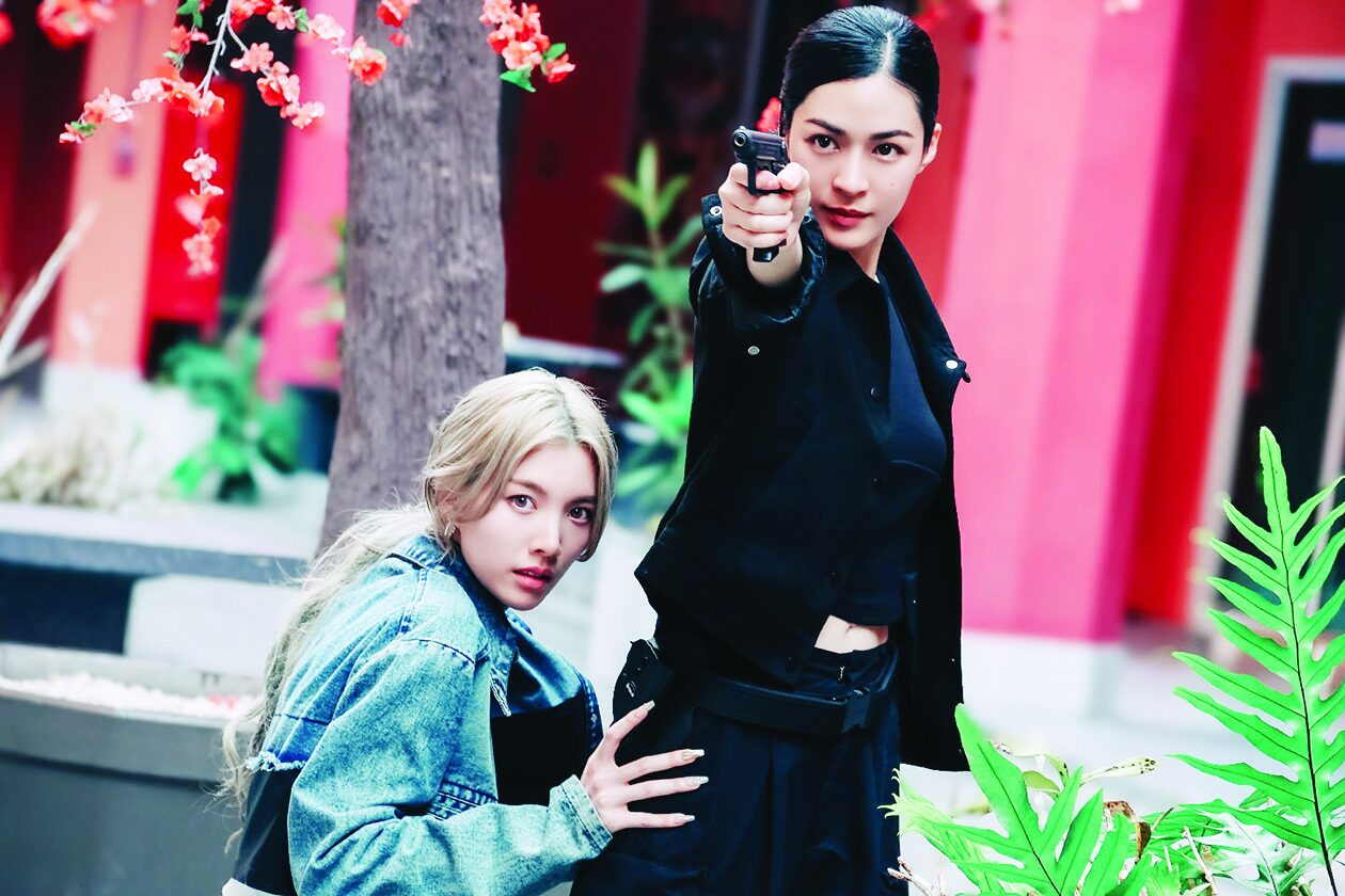ซุปตาร์บันเทิง - ‘หลิง-ออม’ต่อยอดความฟิน จัดเต็มบู๊‘เพียงเธอ’เลิฟซีนปาหมอน