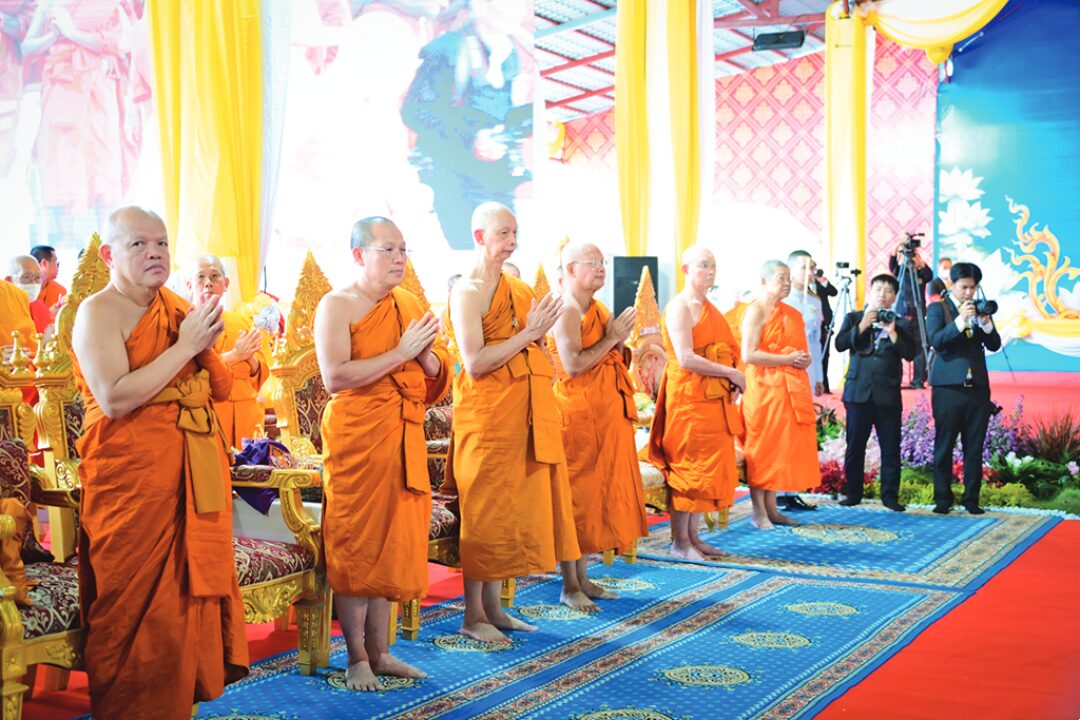 ข่าวสดพระเครื่อง - พระราชทานสัญญาบัตร-พัดยศ คณะสงฆ์เขตปกครองหนเหนือ