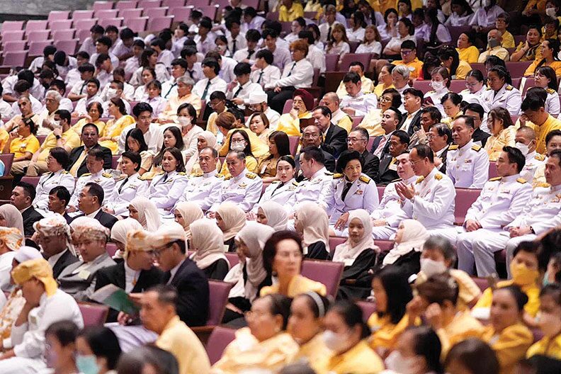 ข่าวสดพระเครื่อง - 5 ศาสนารวมใจเฉลิมพระเกียรติ ถวายพระพรชัยมงคล‘ในหลวง’