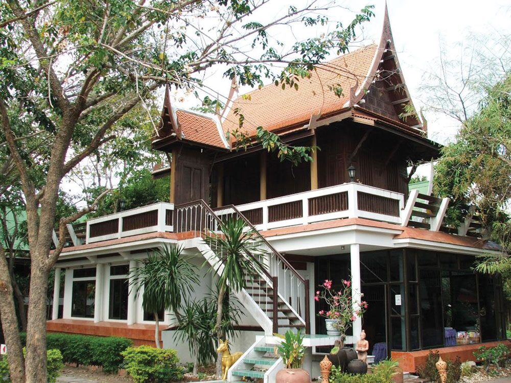รายงานพิเศษ - เหรียญดอกจิกใหญ่ 2513 หลวงพ่อโอด วัดจันเสน
