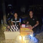 'มาดามหยก' ให้กำลังใจ ทหาร-ประชาชน ตั้งโรงทาน ส่งอาหาร 3 มื้อ น้ำดื่ม ของใช้จำเป็นไม่ขาด
