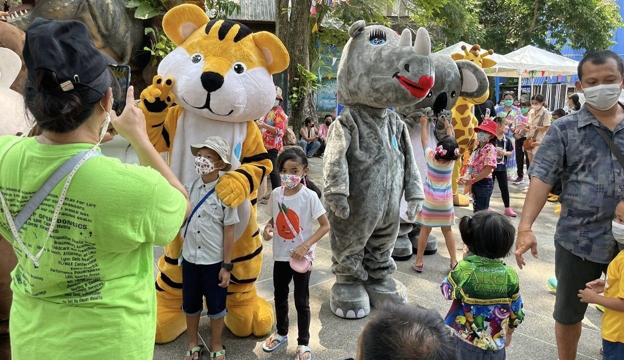 .องค์การสวนสัตว์ ชวนเที่ยววันหยุดยาว 3 วันนี้ พิเศษเด็กสูงไม่เกิน 135 ซม. เที่ยวฟรี 28 ก.ค. นี้.