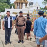 สารวัตรใหญ่ตำรวจท่องเที่ยวลพบุรี นำกำลังดูแลงานทำบุญตักบาตร วัดพระพุทธบาท