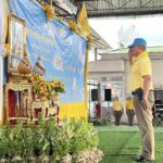 นครบาล 2 ร่วมจิตอาสา ปลูกต้นไม้ 73 ต้น เพิ่มพื้นที่สีเขียว รอบวัดพระยาสุเรนทร์