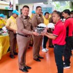 โครงการถนนปลอดภัย รณรงค์สวมหมวกนิรภัย 100% ให้ความรู้ ความเข้าใจ กฎหมายจราจร