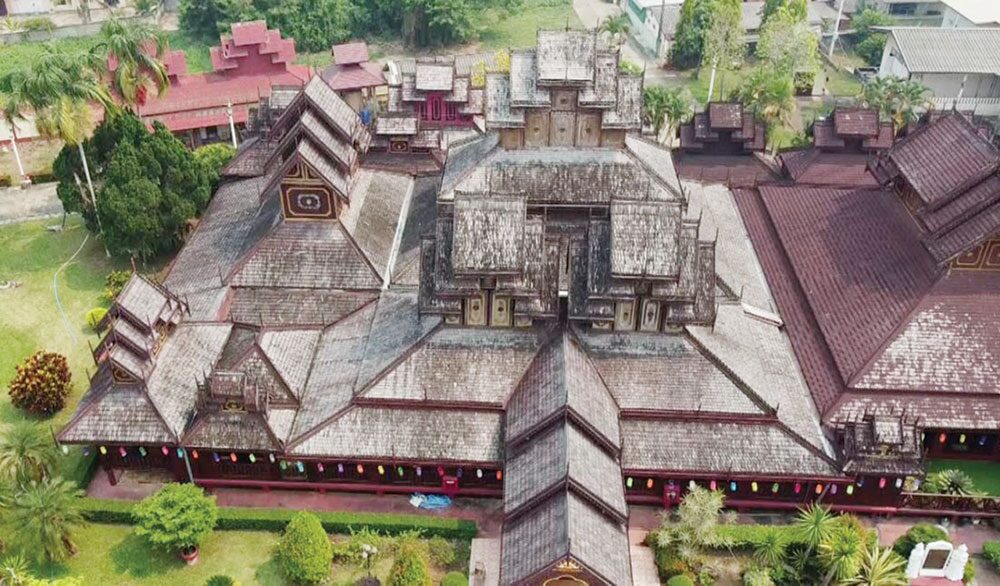 เที่ยววัด-วันหยุด - ชมความสวยงาม‘วัดนันตาราม’ วิหารไม้สักทองศิลปะไทย-พม่า