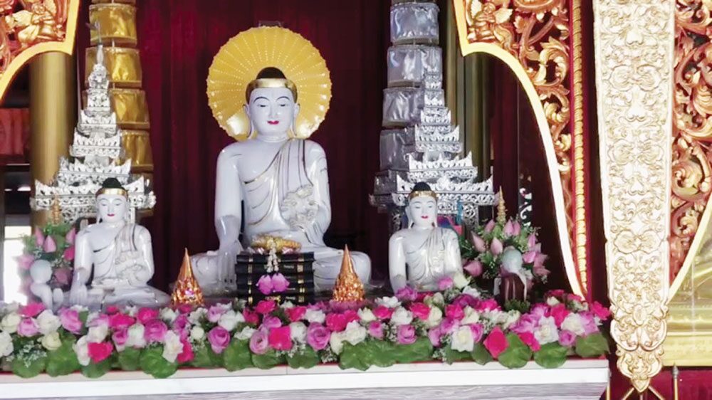 เที่ยววัด-วันหยุด - ชมความสวยงาม‘วัดนันตาราม’ วิหารไม้สักทองศิลปะไทย-พม่า
