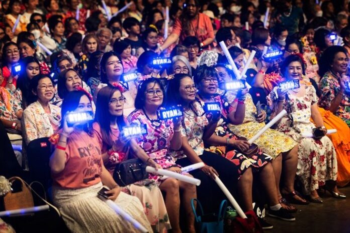 ไรอัล กาจบัณฑิต รวมทุกโมเมนต์แห่งความสุขผ่านเสียงเพลง “คอนเสิร์ตเดอะไรอัล” 