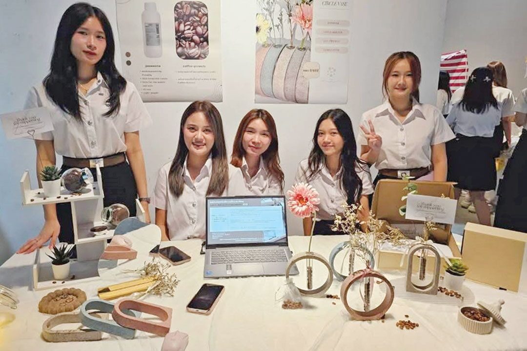 ไอคิวทะลุฟ้า - SE รุ่นใหม่ปล่อยไอเดีย กลไกกิจการเพื่อสังคม