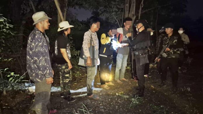 Cambodians detained for illegal entry into Thailand amid job crisis | News by Thaiger