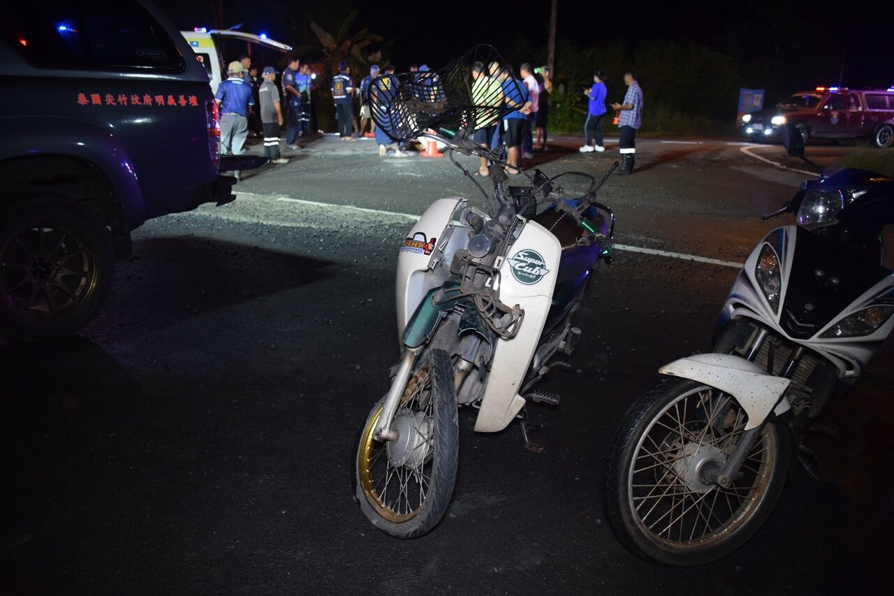 Motorcyclist tragically dies in Chanthaburi truck collision | News by Thaiger
