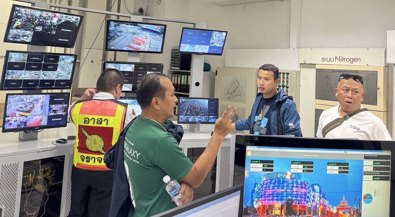 Security guard arrested for stealing 2,000 baht from student's bike | News by Thaiger