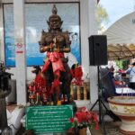 ฮือฮา เลขหางประทัด ปิดทอง-บวงสรวง 'หลวงพ่อพุทธวิมายะ' ชาวบ้านแห่ส่อง เห็นชัด เล็งเสี่ยงโชค