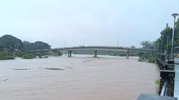 สถานการณ์น้ำ ณ สะพานศรีบุญเรือง อ.ภูเพียง