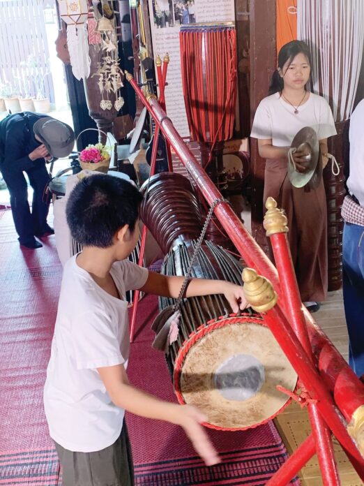 สดจากเยาวชน