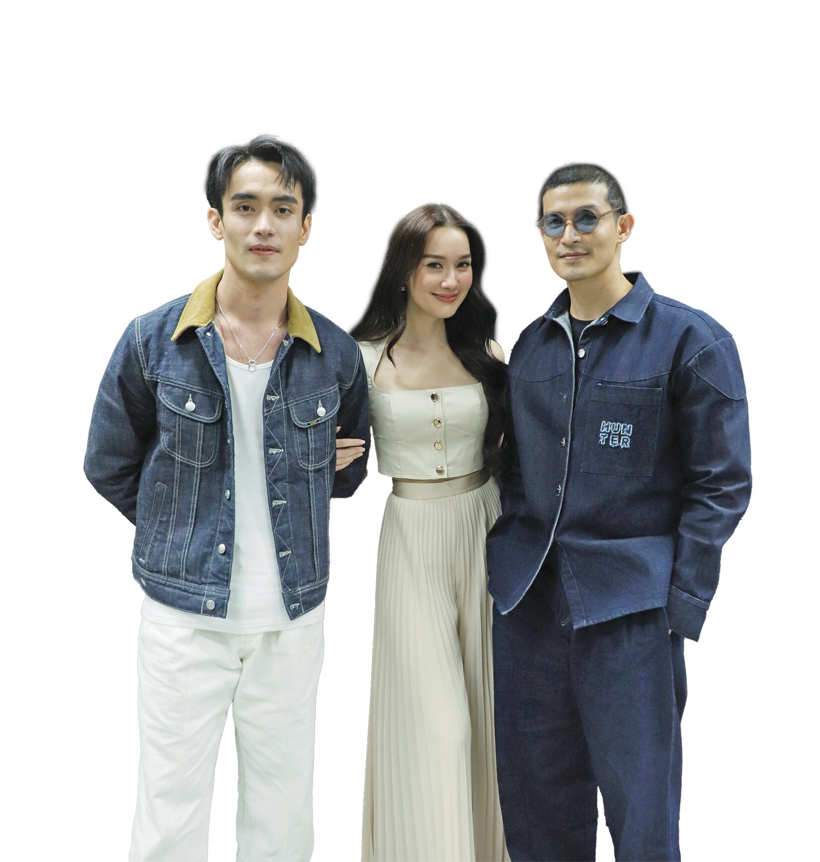อาทิตย์ใส - ‘เดียร์น่า-ตูมตาม-ก้อง’ไหลลื่น พรหมลิขิตร่วมงาน‘ผาแดงนางไอ่’