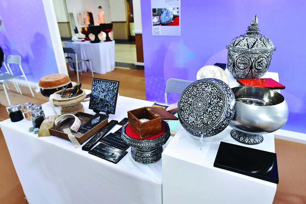 ศิลปวัฒนธรรม - เชิดชูครูศิลป์ ครูช่าง ทายาท สืบสานศิลปหัตถศิลป์ไทย