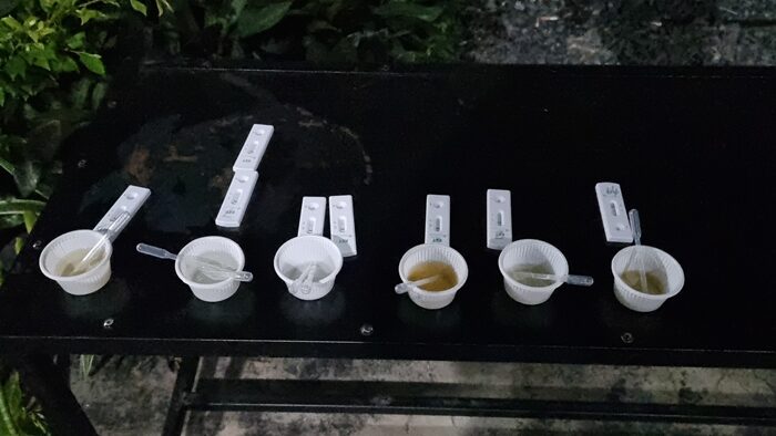 Nightclub raid in Nonthaburi uncovers drugs, 16 test positive | News by Thaiger