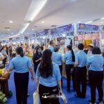 รองผู้ว่าฯ แม่กลอง เปิดงาน ตลาดนัดชุมชน OTOP สมุทรสงคราม โชว์สินค้าท้องถิ่นหลากหลาย