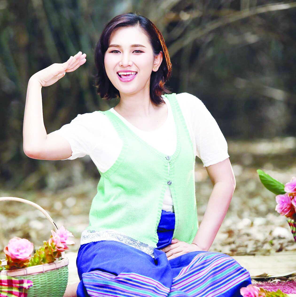 จับกระแสลูกทุ่ง - ‘กีต้าร์ นิภาพร’ว้าวลุกส์ใหม่ ผ้าซิ่นซิ่งได้‘ปิดจ็อบให้น้องแน’