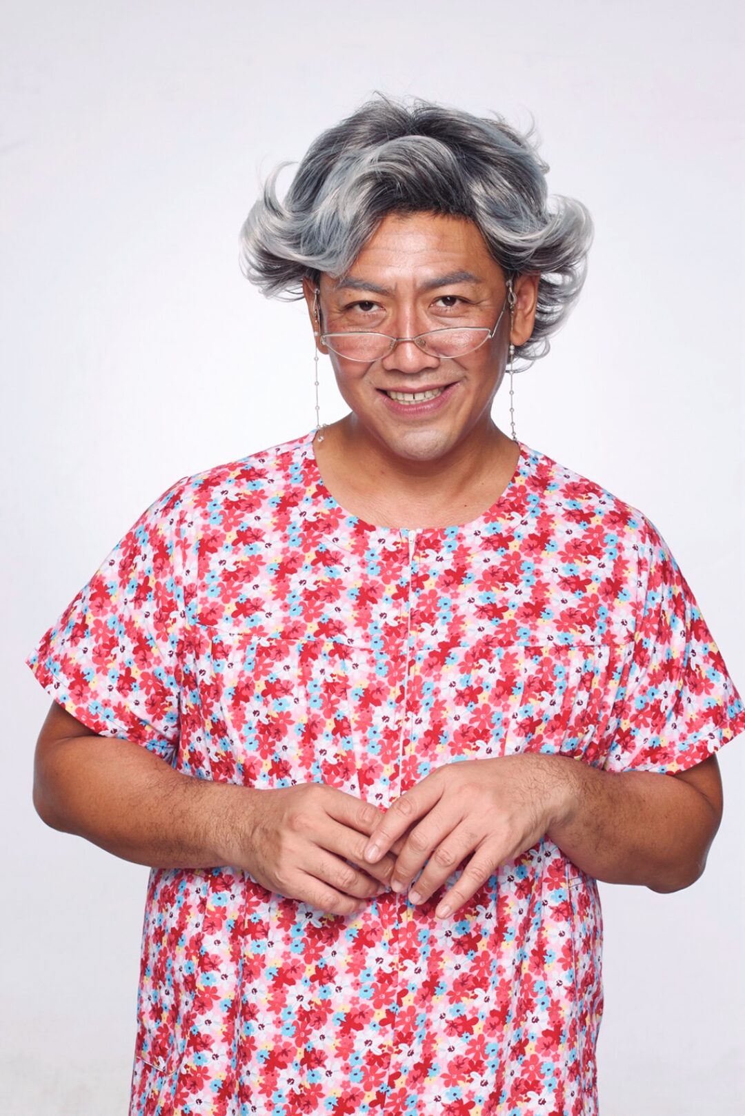 ซุปตาร์บันเทิง - ‘ป๋อมแป๋ม’ท้าทายอะไรใหม่ๆ stand up comedy‘เกิด แก่ เจ็บ ยาย’