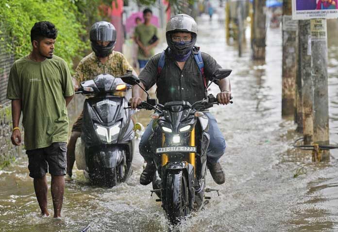 ฝนกระหน่ำแคชเมียร์ “น้ำท่วมหนัก” สุดสลดดับแล้ว 34 ศพ-บาดเจ็บอีกหลายสิบคน
