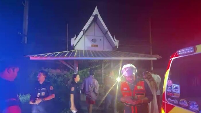 รอบแรกแค่สงสัย นึกว่าถุงขยะ วนกลับมาเจอจัง ๆ หลอนทั้งศาลา พบศพสาว ใต้ศาลารอรถริมทาง แฟนสาวช็อกร่ำไห้โฮ ไม่คิดว่าจะทำแบบนี้