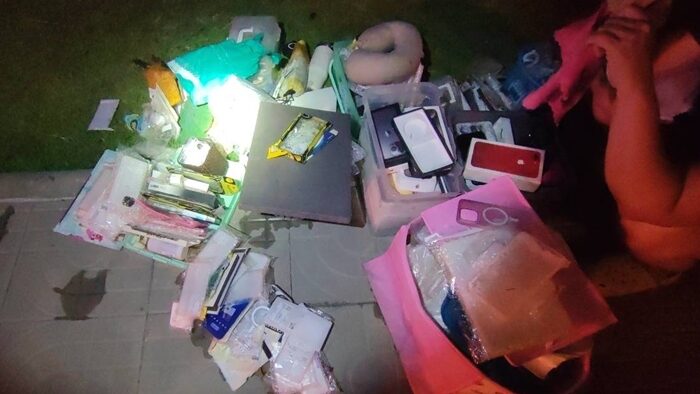 Pickup and sedan plunge into pond after collision near Thammasat | News by Thaiger