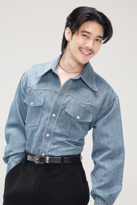 อาทิตย์ใส