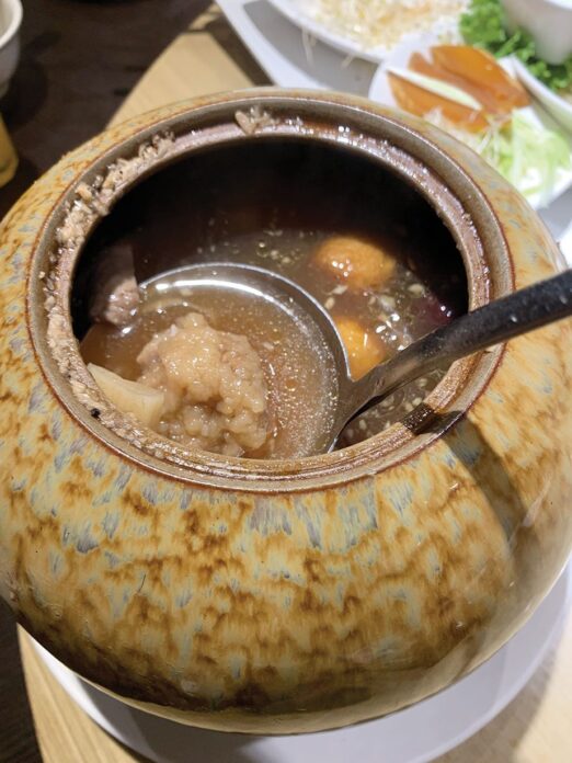 หลากหลาย
