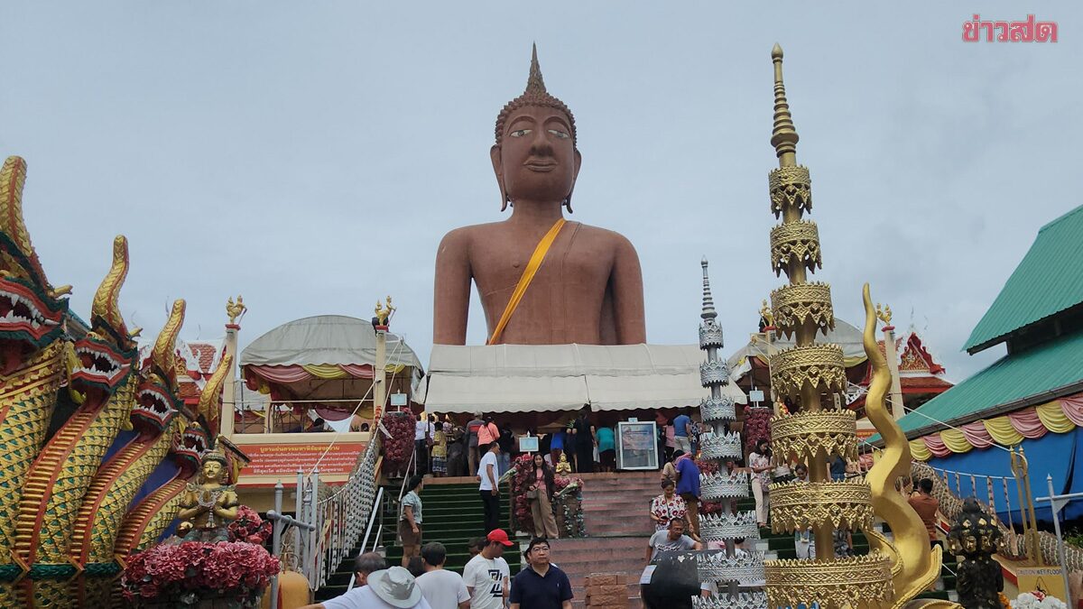 .สาวเปิดเคล็ดลับ ขอพร หลวงพ่อสมหวัง วัดดังนครปฐม ล้วงไหได้เลขเด็ด.