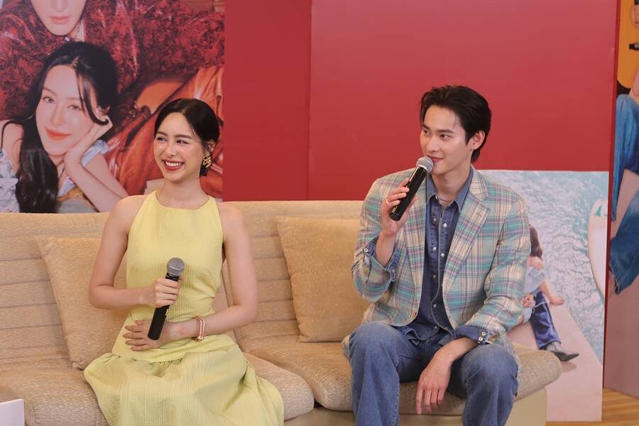 มองตารู้ใจ เก้า - พีพี เปิดตัว โฟโตบุ๊กครั้งแรก