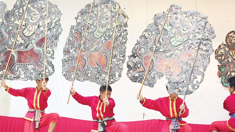 สดจากเยาวชน - หนังใหญ่วัดขนอน ตามรอยเงา 3 ทศวรรษ
