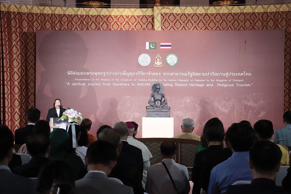 ข่าวสดพระเครื่อง - พระพุทธรูปบำเพ็ญทุกรกิริยา ‘ปากีสถาน’มอบกรมศิลปากร
