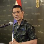 กองทัพภาคที่ 2 ส่งเชลยศึกกัมพูชา 2 นาย บาดเจ็บ-สติฟั่นเฟือน กลับกัมพูชาวันนี้