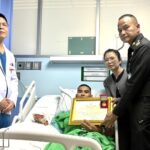 ปลัดกห. เยี่ยมบำรุงขวัญกำลังพล บาดเจ็บ สู้รบชายแดนไทย-เขมร มอบ 'เหรียญบางระจัน'