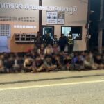 ทะลักไม่หยุด สกัดจับชาวเมียนมา ซุกแน่นกระบะ 52 คน ลักลอบเข้าไทย มุ่งหน้าใช้แรงงานเมืองชล