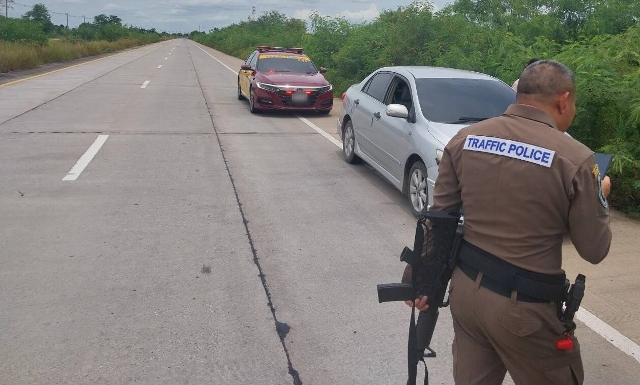 Coffee vendor caught after 10km highway chase in Thailand | News by Thaiger