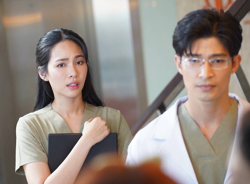 “บิ๊นท์-สิรีธร” รับบทนำซีรี่ส์ “ความลับใต้เสื้อกาวน์” เผยตรงสาขาที่เรียนมาเป๊ะ!