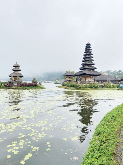 หลาก&หลาย - แลนด์มาร์กเกาะบาหลี มนต์เสน่ห์วิหารกลางน้ำ