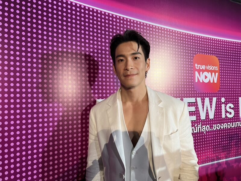 ปั้นหุ่นรอโบว์กลับ? อาเล็ก เผยซิกซ์แพ็กแค่ร่างทองแดง - ภูมิใจ โบว์ ตั้งใจเรียน