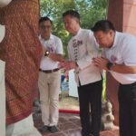 แห่ร่วมพิธี ถวายเครื่องสักการะบูชา พระเจ้าชัยวรมันที่7 ทำบุญอุทิศกุศล ดวงวิญญาณทหารกล้า ปกป้องชาติ