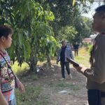 กระบะ ปาดหน้า-เฉี่ยวชน บรรทุกหกล้อ เสียหลักตกคูน้ำพลิกคว่ำ จมน้ำเสียชีวิต1เจ็บสาหัส2