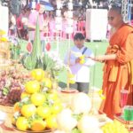 ศรัทธาล้นหลาม สายมูนับหมื่น ร่วมพิธีบวงสรวง ท้าวเวสสุวรรณหน้ากากทอง  แห่ส่องเลขเด็ด-เล็งเสี่ยงโชค