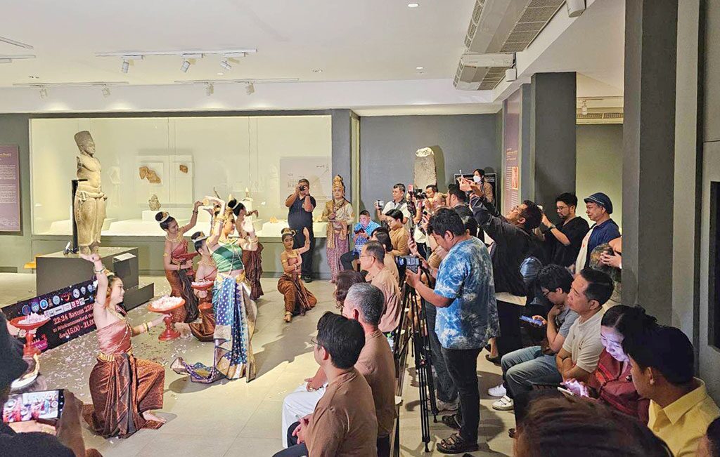 ชวนกันมา พากันมู(เตลู)