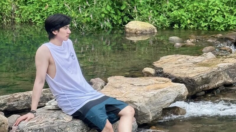 พีค กองทัพ