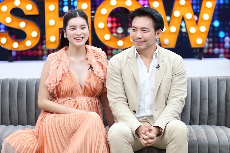 “หมอสอง” ยกเครื่องอัลตราซาวน์ ตรวจครรภ์ภรรยาก่อนนอน เผยสาเหตุทำไมไม่ทำคลอดลูกเอง