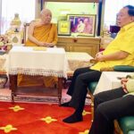 สุชาติ นำทีม ดร.นิยม กราบสมเด็จ 2 วัดเร่งสร้างความเข้าใจวัดทั่วประเทศ